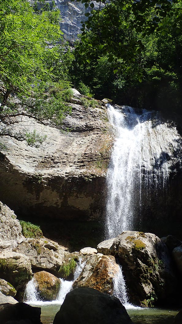 cascade du canyon des Ecouges, proche de lyon