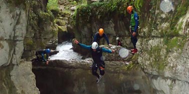 canyoning-grenoble-canyon-de-terneze