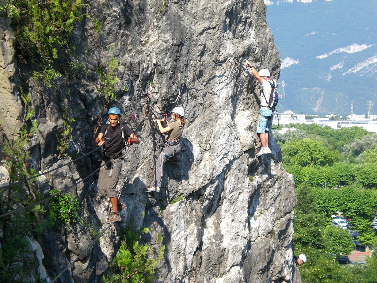 Via ferrata à Grenoble. La Bastille