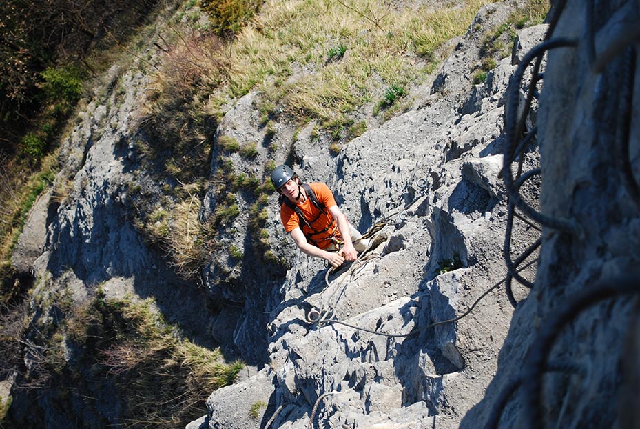 Xavier en via ferrata en chartreuse