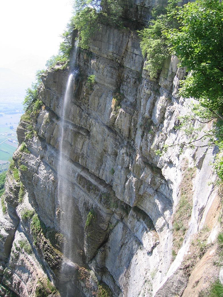 casade de la via ferrata de Crolles en Chartreuse