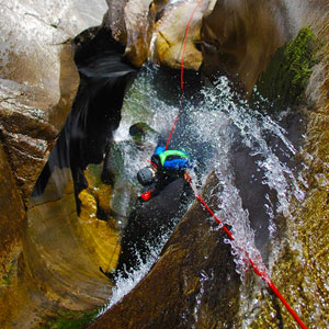 Canyoning à Grenoble par Vertic'O